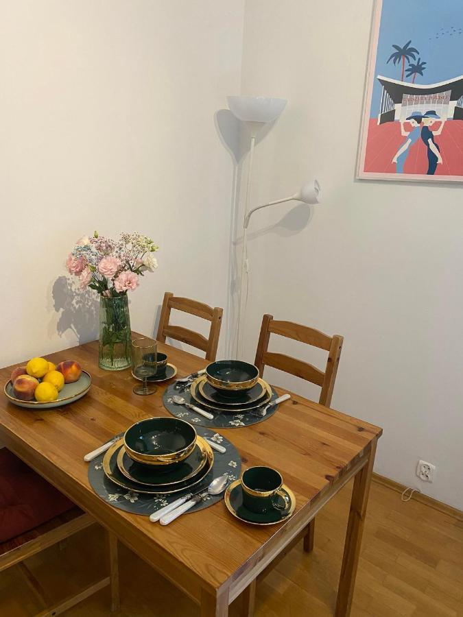 Na Wspolnej Apartament Varşovia Exterior foto
